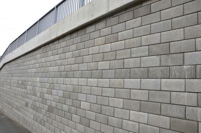 Block Retaining Wall Installation in Vero Beach, FL